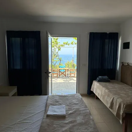 Guest house Salt Life Dhermi