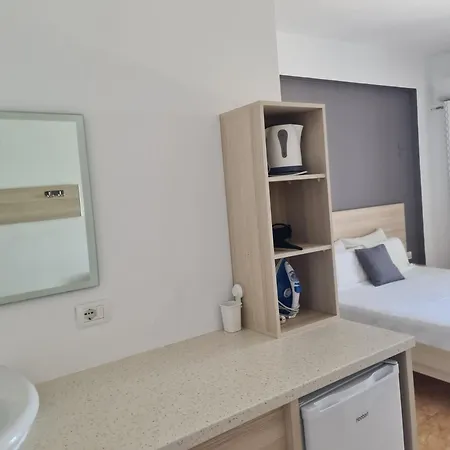 בית הארחה Salt Life דרמי